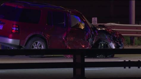 Wrong-way driver on I-25 crashes, kills another driver overnight